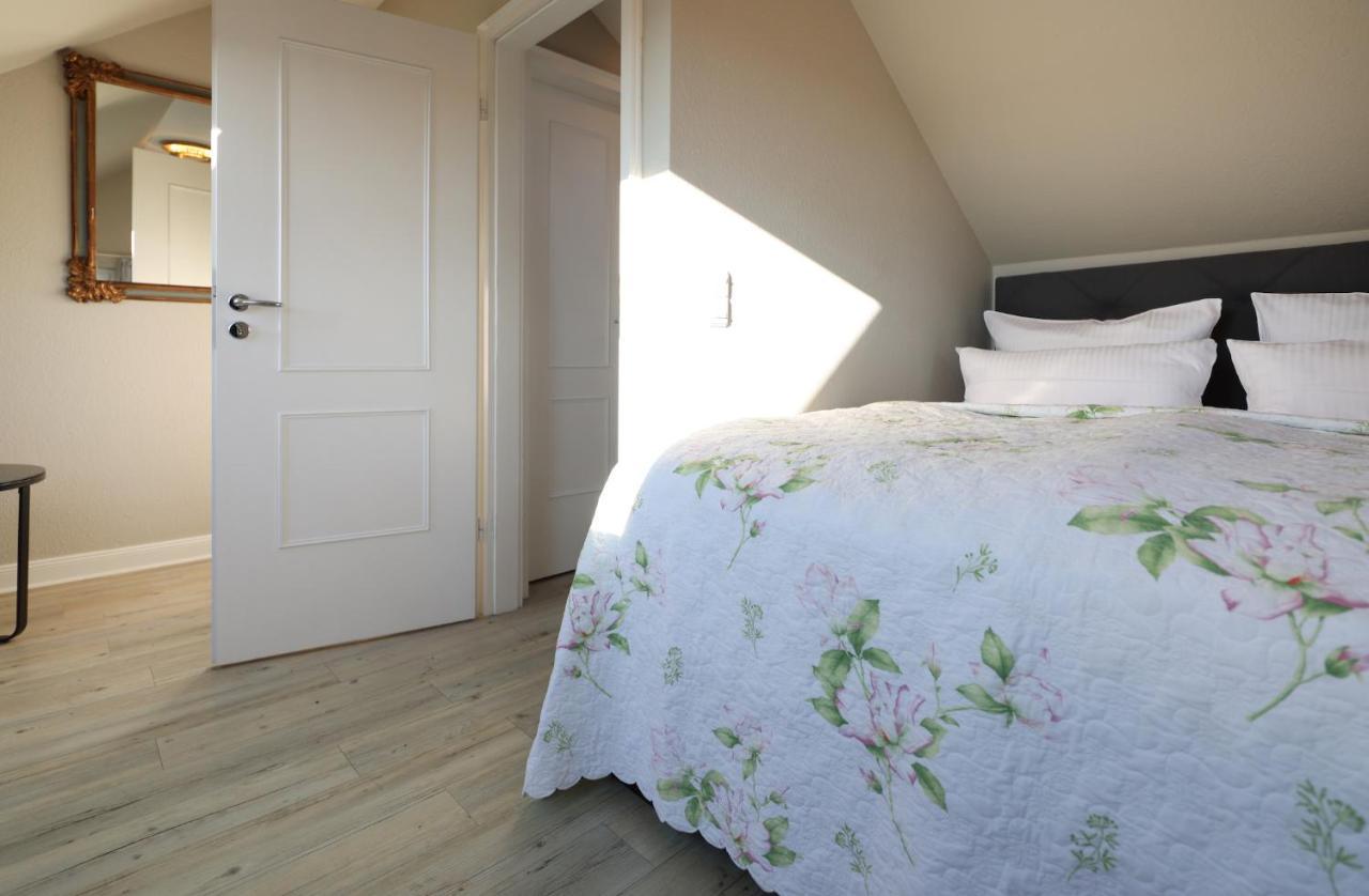 Strand Suite Apartment